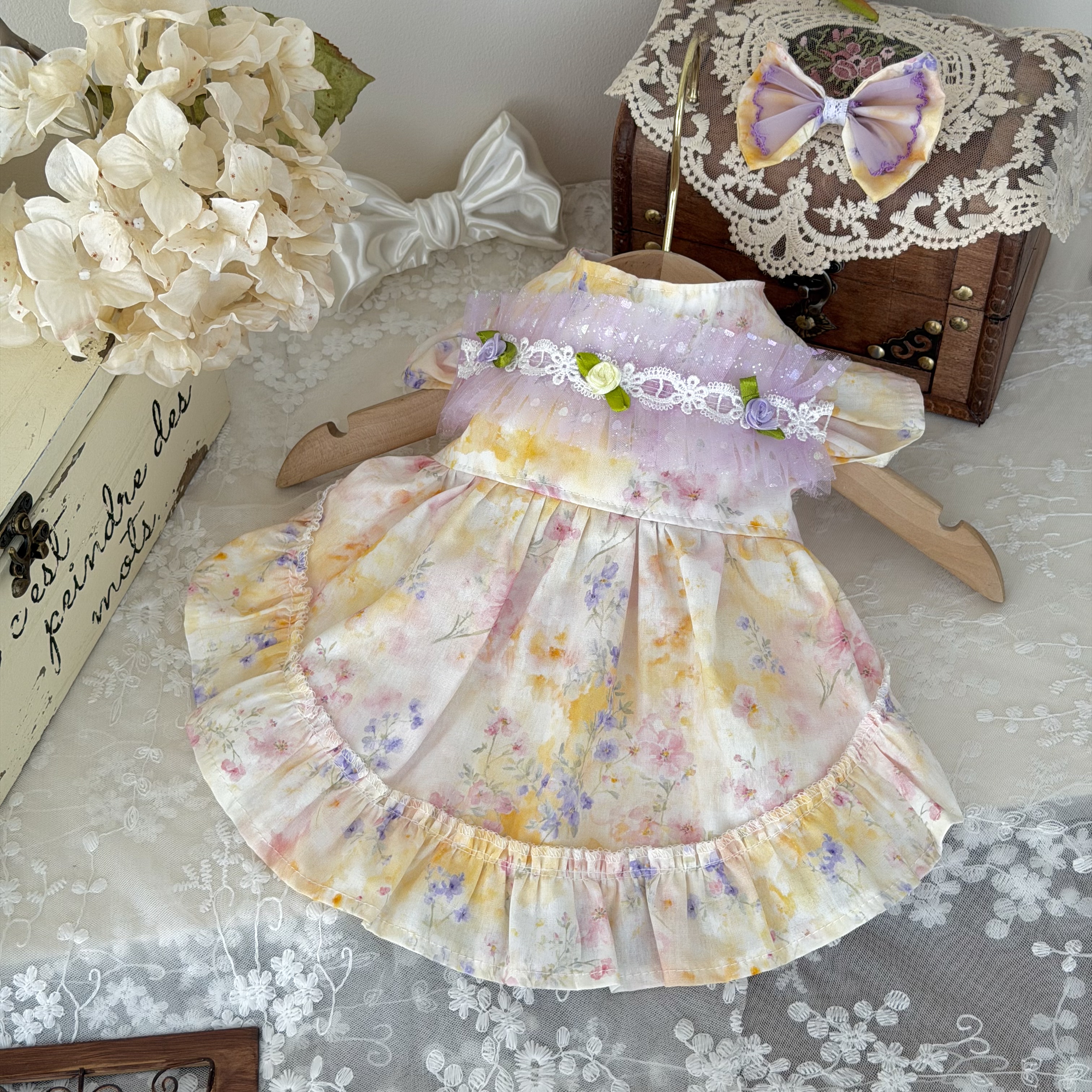 AW 晕染油画彩色宠物小衣服泰迪博美 布偶猫咪夏季防掉毛花朵高级
