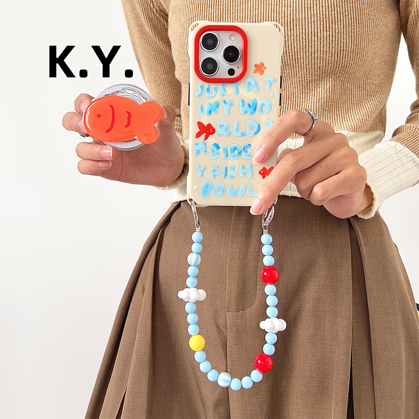 卡通金鱼磁吸支架手机壳带挂绳适用于苹果17/16Pm手提斜挎珠链