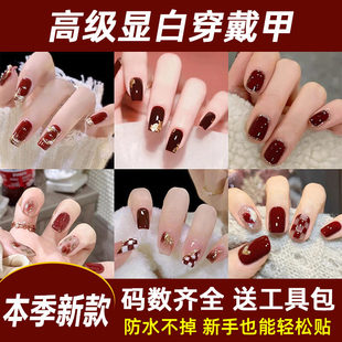 美甲穿戴甲轻奢高级感短款中长款2026新款甲片新年秋冬黄黑皮显白