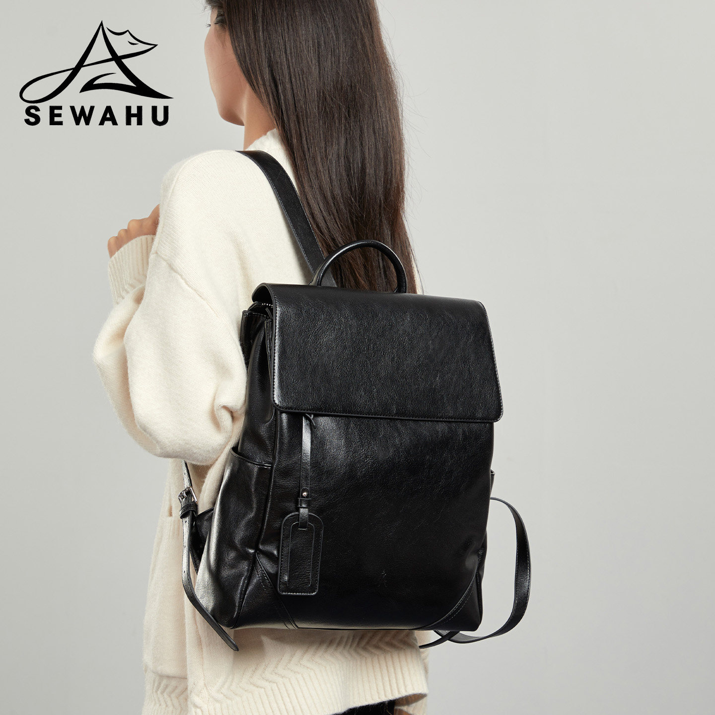 皮质双肩包女2025新款大容量通勤电脑高级感背包日常百搭学生书包