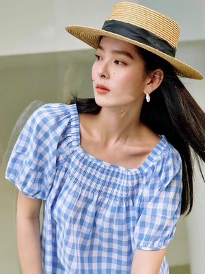 盐系甜美方领格子衬衫女2025年夏季新款收腰显瘦泡泡袖衬衣