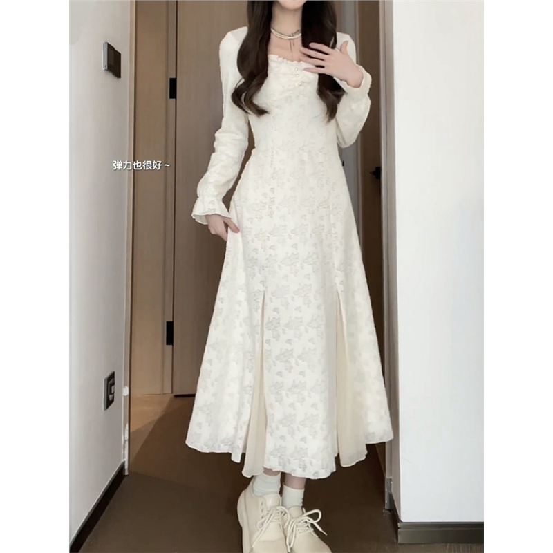 高级感磨毛蕾丝加绒白色连衣裙
