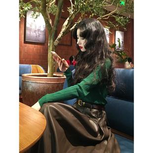 皮裙子两件套秋 绿色针织衫 韩剧穿搭小香风套装 高级感欧货漂亮时尚