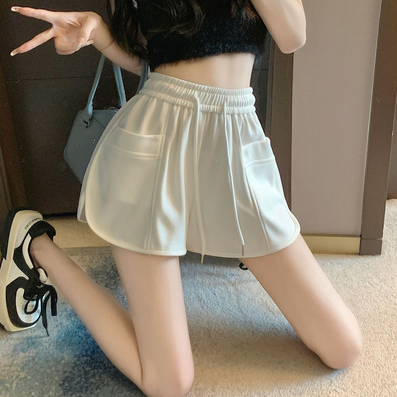白色宽松短裤女夏季外穿辣妹休闲裤三分小个子大码胖mm阔腿热裤