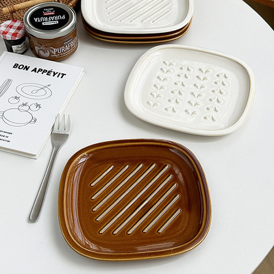 安木良品 外贸出口 日式ins风简约浮雕高温陶瓷零食小吃点心碟盘