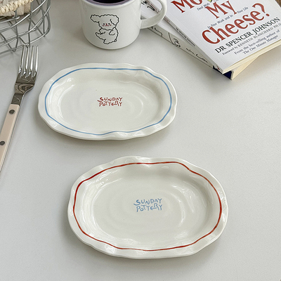 安木良品 韩国ins风涂鸦字母不规则手捏陶瓷碟早餐点心椭圆碟盘子