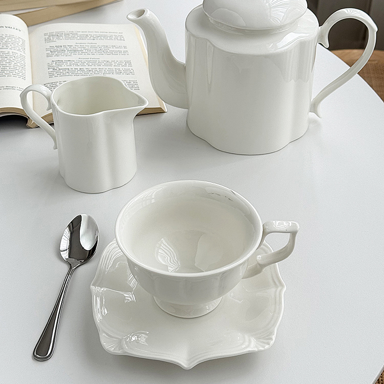 安木良品 出口订单 法式轻奢高品纯白陶瓷茶具套装奶茶壶咖啡杯碟