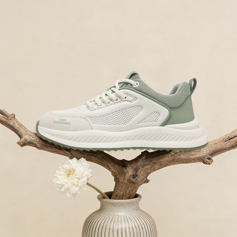 休闲风系带板鞋男百搭软底运动鞋超纤皮时尚经典休闲鞋日常通勤,运动鞋new,运动休闲鞋,淘宝优惠券,粉丝福利购,淘宝优惠卷