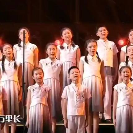 新款男女童合唱演出服中大童朗诵服装中国风唱红歌中小学生表演服
