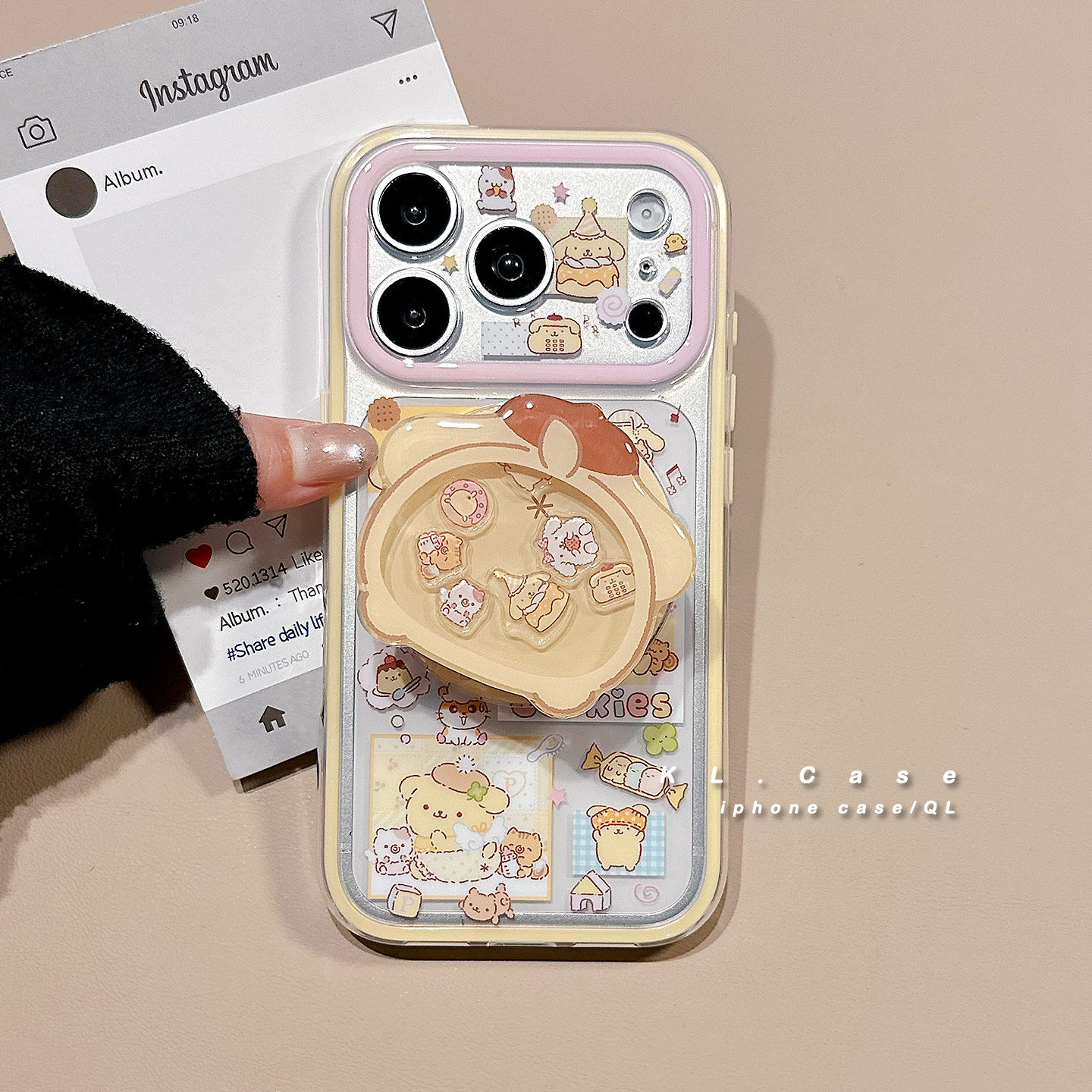 ins日韩可爱布丁狗适用苹果17手机壳iPhone17promax新款16磁吸保护套15硅胶全包二合一防摔高级感带支架女软p
