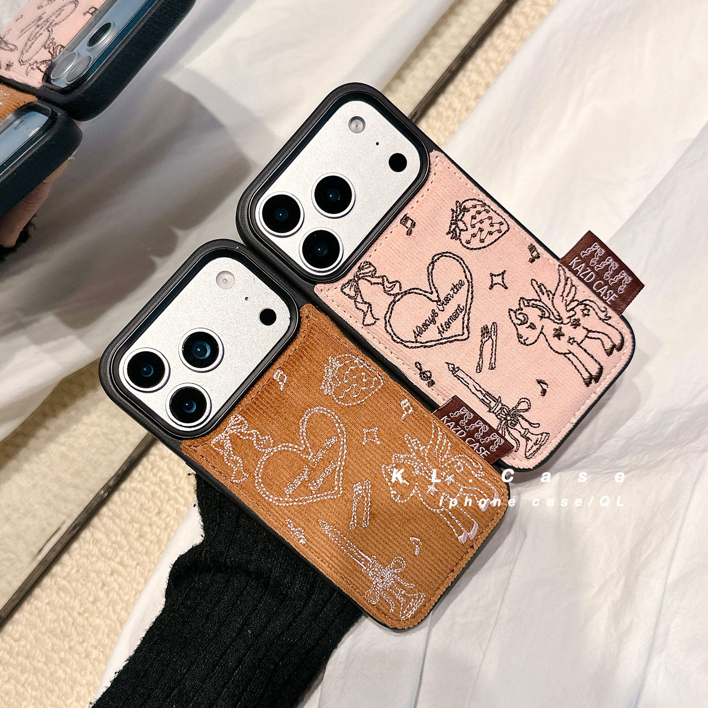 韩系简约少女心卡通适用苹果17手机壳iPhone17promax新款16防摔保护套15硅胶14全包13小众高级感灯芯绒布女软