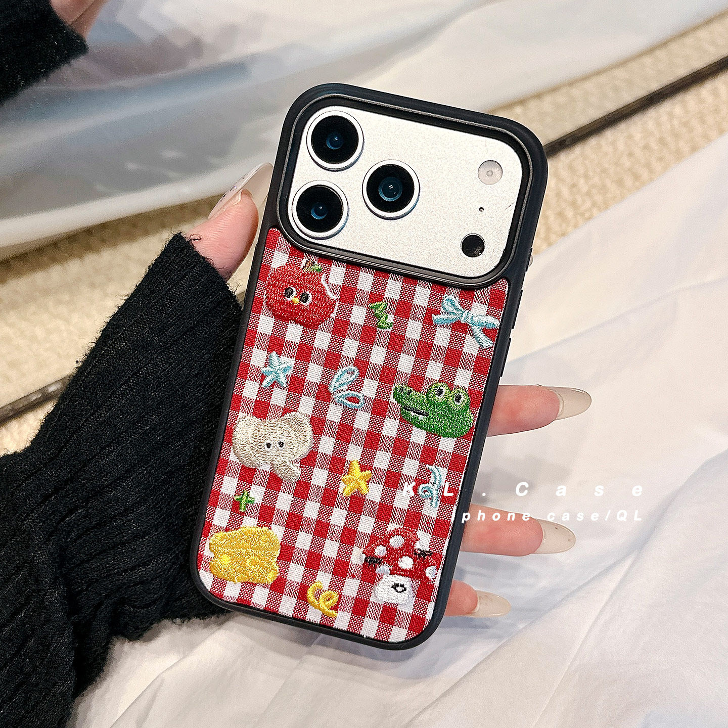 壳侣适用苹果17手机壳iPhone17promax新款16Pro防摔保护套15硅胶14全包13小众高级感可爱红色格纹卡通布艺女i,3C数码配件,手机保护套/壳,淘宝优惠券,粉丝福利购,淘宝优惠卷