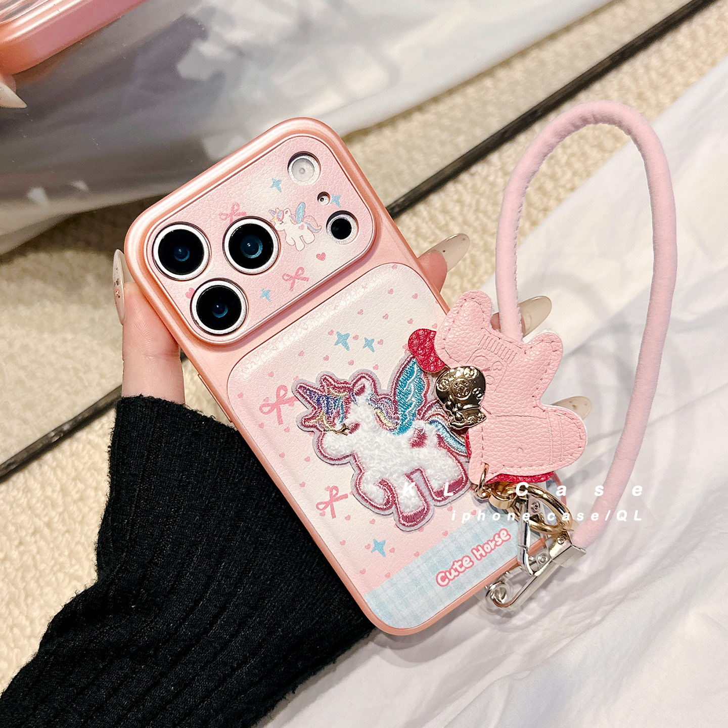 壳侣少女心独角兽适用苹果17手机壳iPhone17promax新款16防摔保护套15硅胶14全包镜头13小众高级感挂绳腕带女,3C数码配件,手机保护套/壳,淘宝优惠券,粉丝福利购,淘宝优惠卷