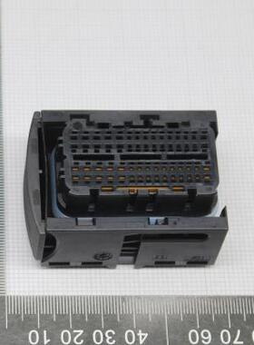 TE泰科 2137358-1原装优势热卖 旺旺询价