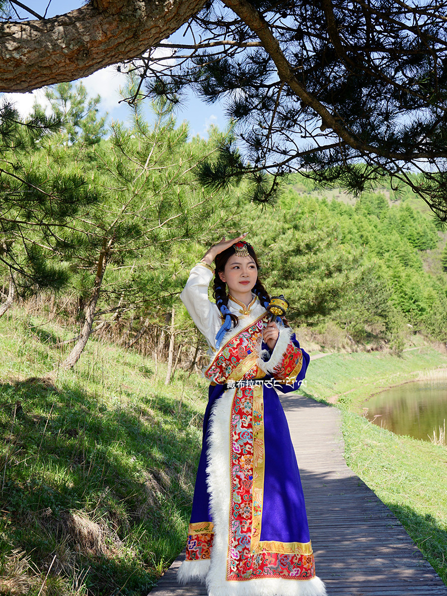 2023新款宝蓝色毛呢毛毛边藏袍藏式服装西藏云南旅拍民族风服饰