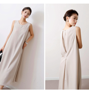 3HLADY轻盈大都会 摩登感轻量大围摆别致后背剪裁进口醋酸连衣裙