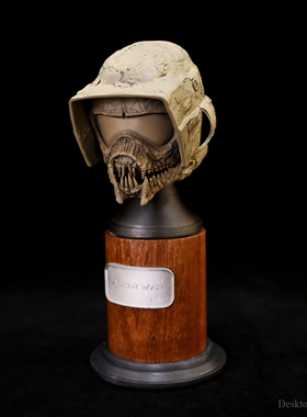 龙飞兔舞 桌面摆件160MM  帝国恶魔头盔摆件 树脂摆件LTCP-438/3D