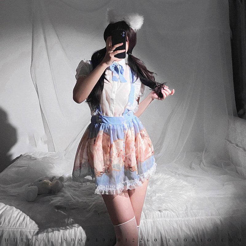 纯欲甜美蕾丝花边女仆连衣裙