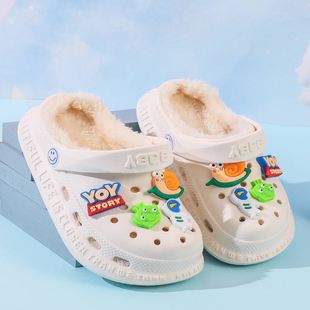 儿童保暖棉拖鞋2023秋冬新款包头卡通可爱男童女童加绒外穿洞洞鞋