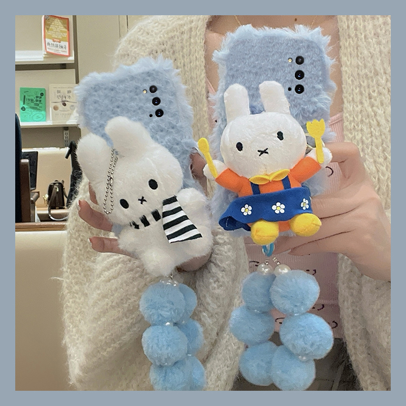 手机壳秋冬毛绒可爱卡通围巾叉子米菲兔手链