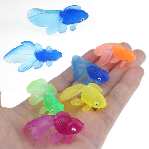 10Pcs/lot Colorful Simulation Goldfish Model Soft Rubber Gol