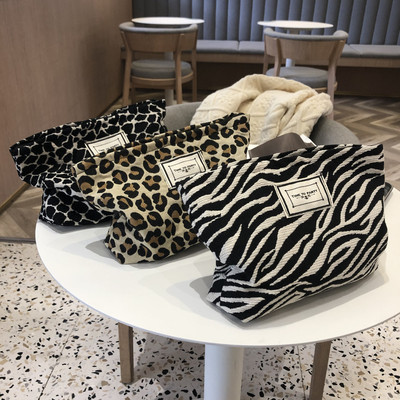 Large Women Leopard Cosmetic Bag  Waterproof Zipper Make Up