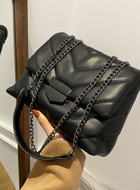 с доставкой Chain Women Shoulder Bag Designer Quil