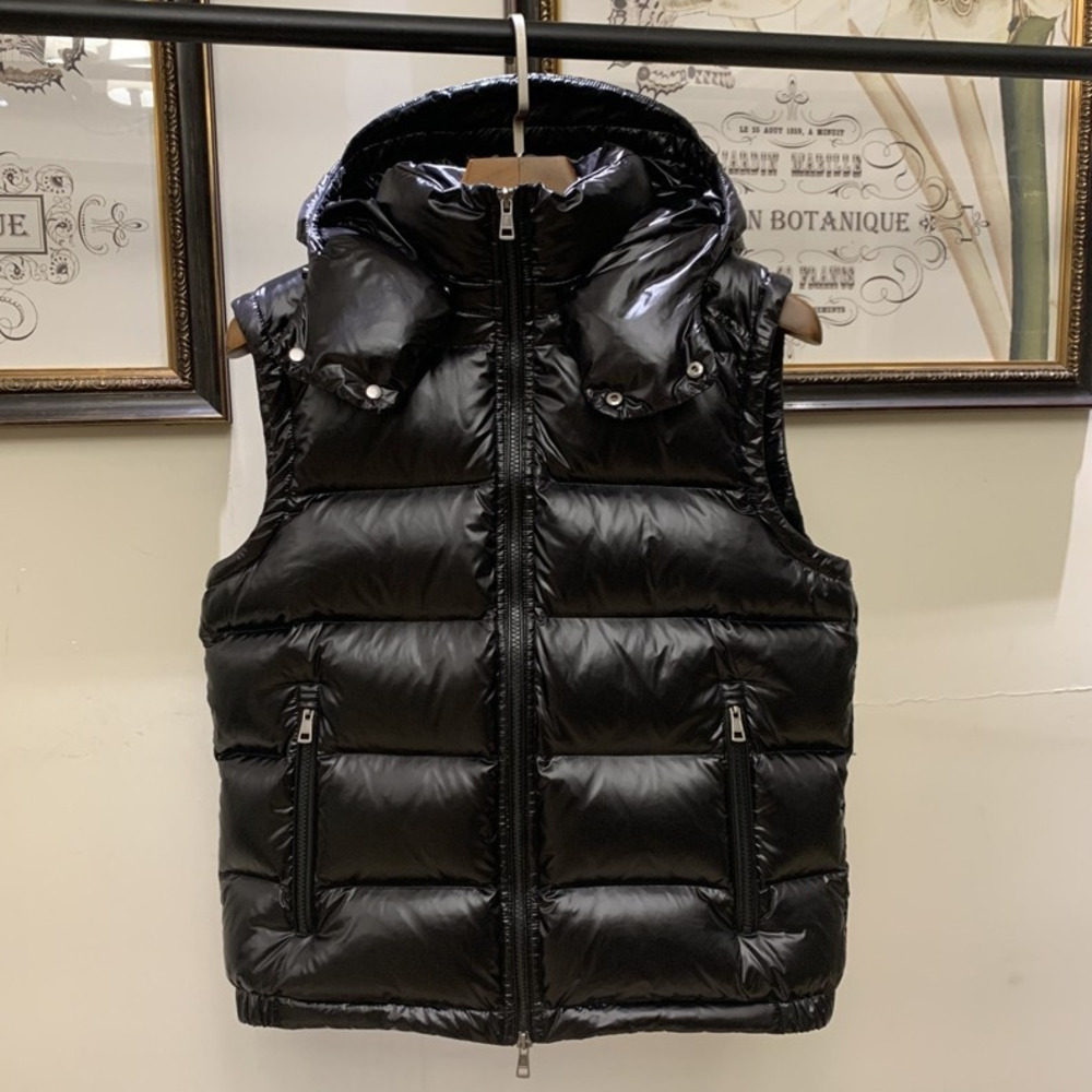 2021 Autumn Winter Sleeveless Jacket Down Vest Fashion Brand