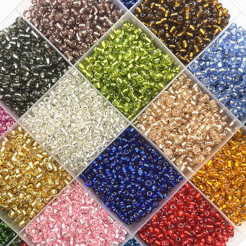 New 15g/lot 2mm 3mm 4mm Silver Line Effect Charm Czech Glass