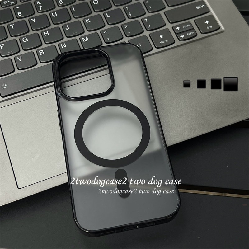 黑色肤感磁吸壳亚克力新款