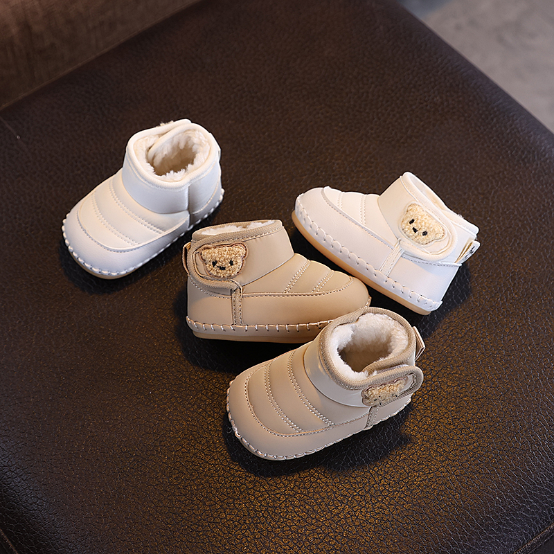 新款冬季软底婴儿加绒男女宝宝棉鞋加厚保暖舒适不掉步前雪地靴潮