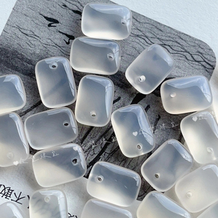 天然白玛瑙无事牌迷你吊坠小坠子 小方牌玛瑙吊坠项坠配件材料