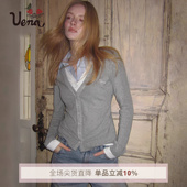 翻领假三件长袖 Uena灰色字母刺绣衬衫 拼接针织T恤 巴黎幻想家