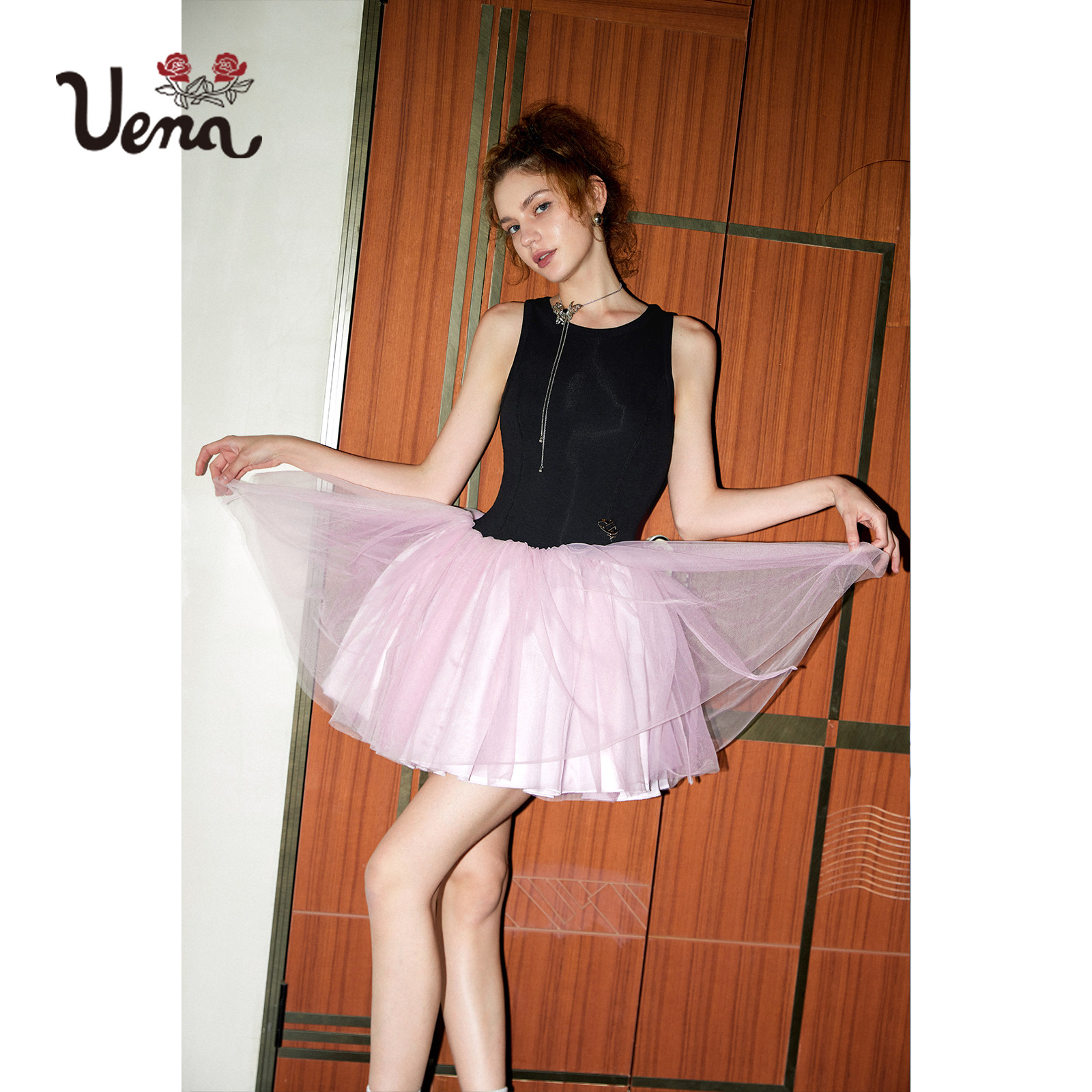 【少女的祈愿】Uena明星同款黑粉撞色连衣裙拼接背心网纱蓬蓬裙