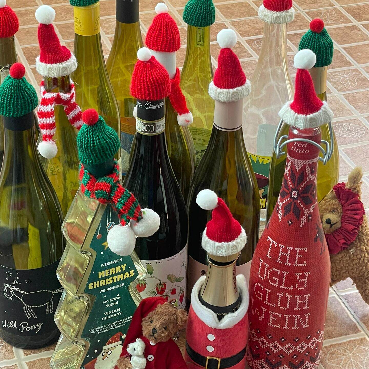 圣诞节酒瓶套装饰香槟红酒针织小红帽酒套酒吧餐厅圣诞节氛围布置