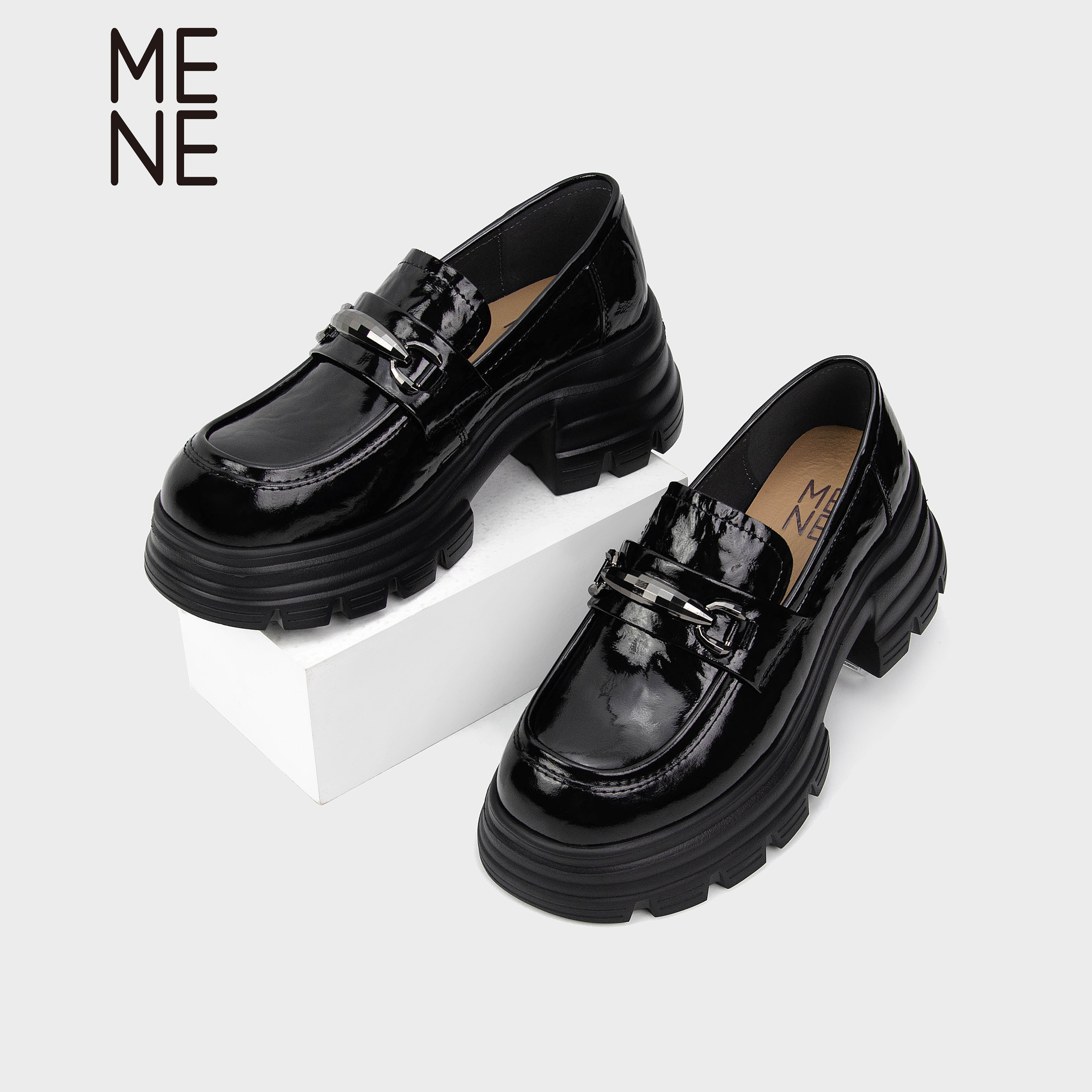 MENE（女鞋）英伦风真皮乐福鞋女2026春夏厚底粗跟一脚蹬单鞋