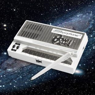 英国スタイロフォン デヴィッド・ボウイ 限定版 ポケット シンセサイザー 電子楽器