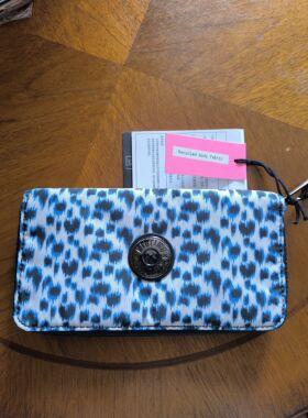 Kipling 小巧精致拉链开合 再生聚酯纤维 钱包 大号KPKI75771HZ1