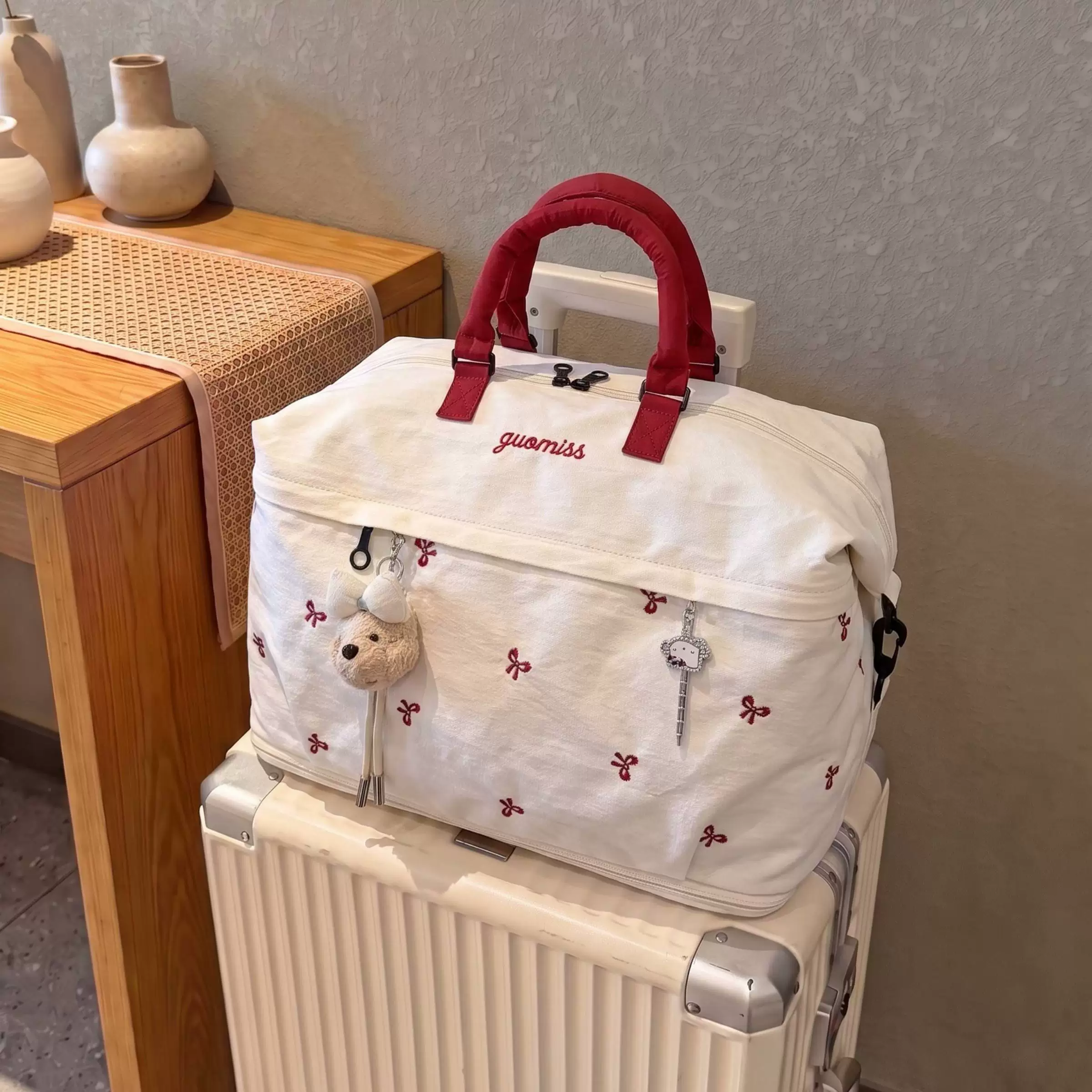 大容量短途旅行包女可套拉杆箱