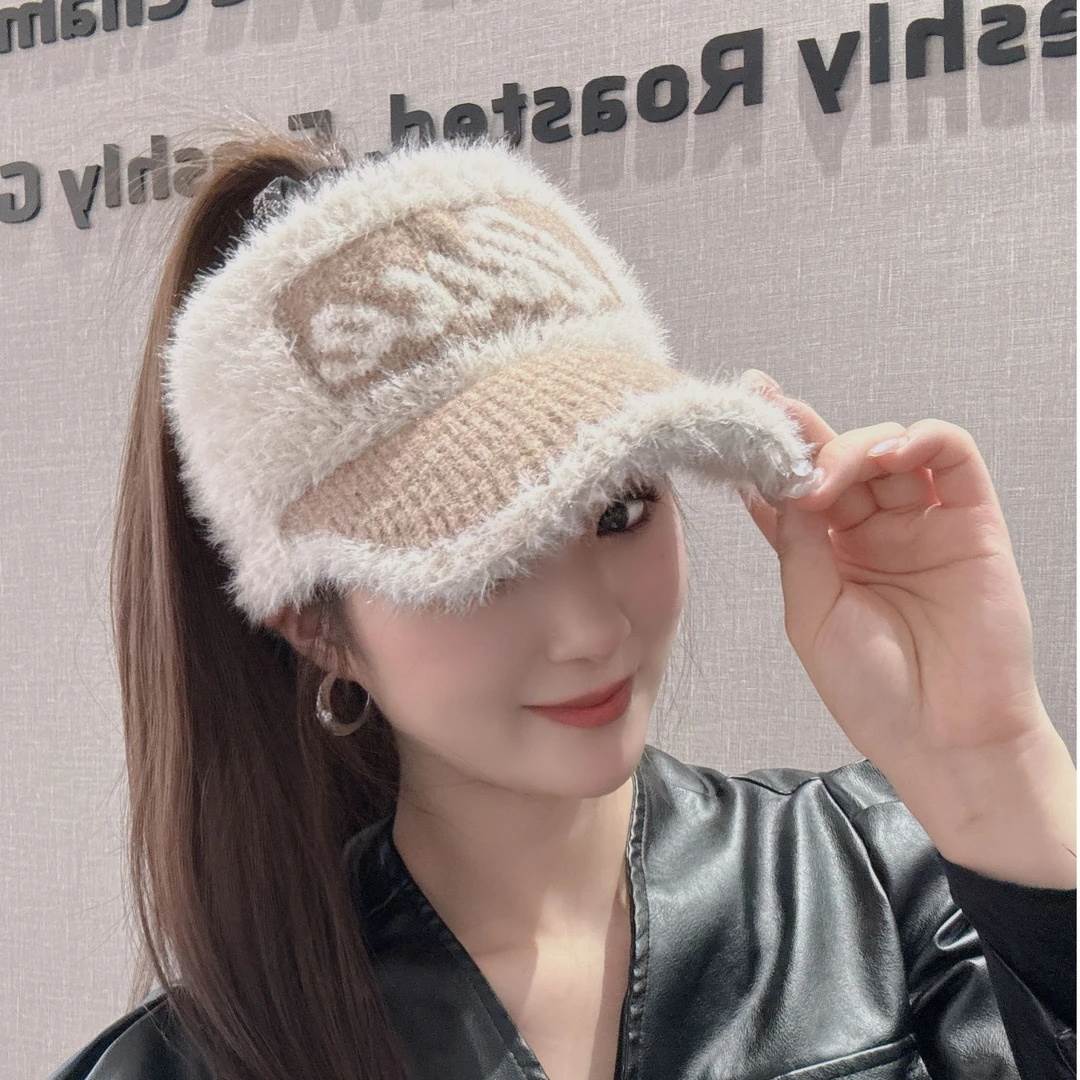 针织毛绒空顶帽鸭舌遮阳帽女松紧大檐秋冬季保暖帽子显脸小高级感