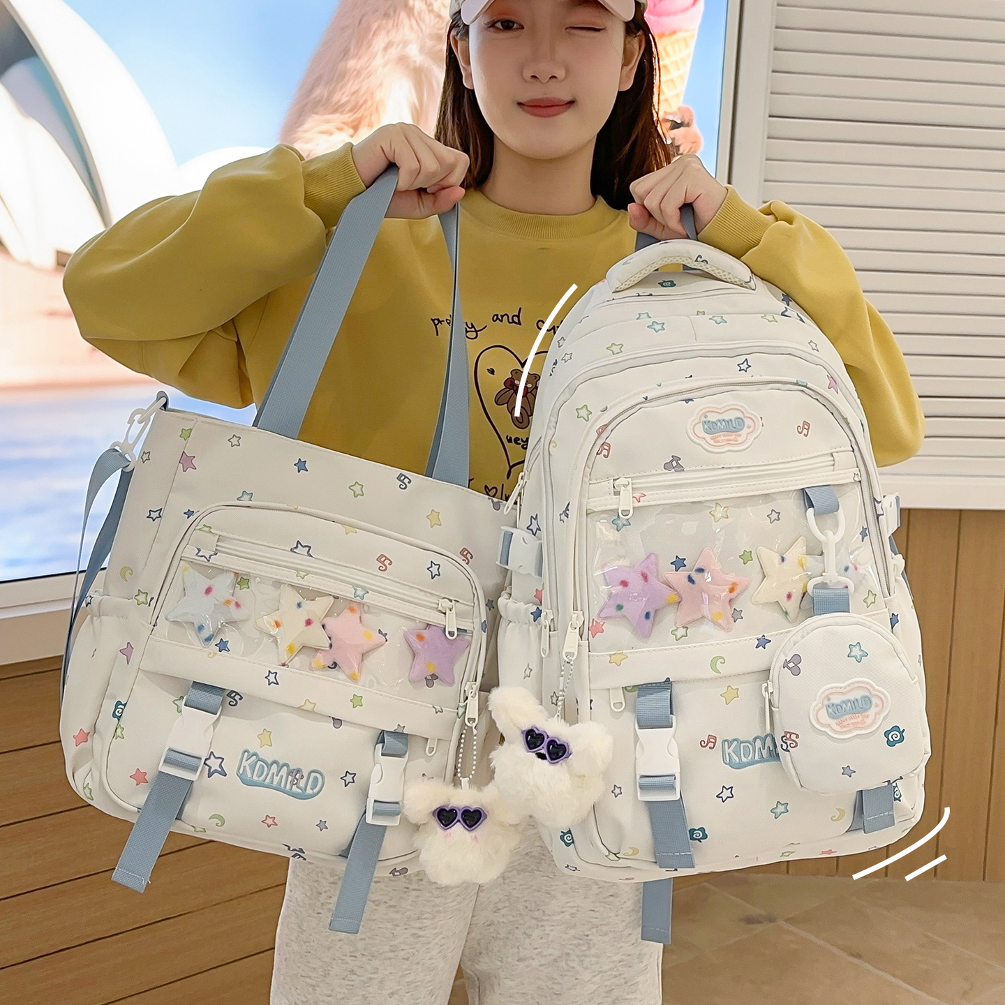 中学生高颜值小清新少女学生书包