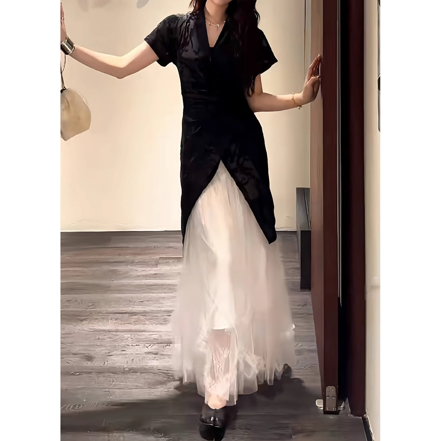 三吉【夕影】烧花兰花假两件V领鱼尾裙连衣裙