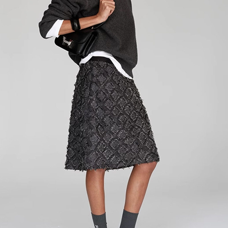 ECHOADE时髦精致 剪花流苏工艺 格纹肌理视觉层次感松紧腰半身裙