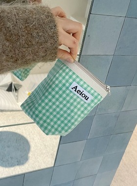 PerPer现货 | 韩国正品Aeiou彩色格纹ins风化妆包M码收纳拉链包