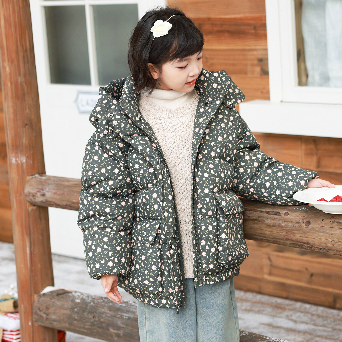 女童羽绒服加厚款2025冬季新款儿童羽绒服中大童装宝宝外套C4170