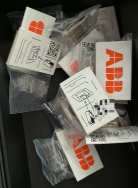 ABB变频器配件510 550 355 350面板水晶头连接头ACS-CP-D68232902