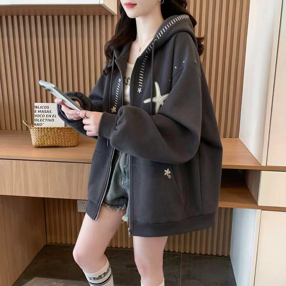美式刺绣棒球服外套女春秋季少女卫衣2026新款初高中学生大童夹克