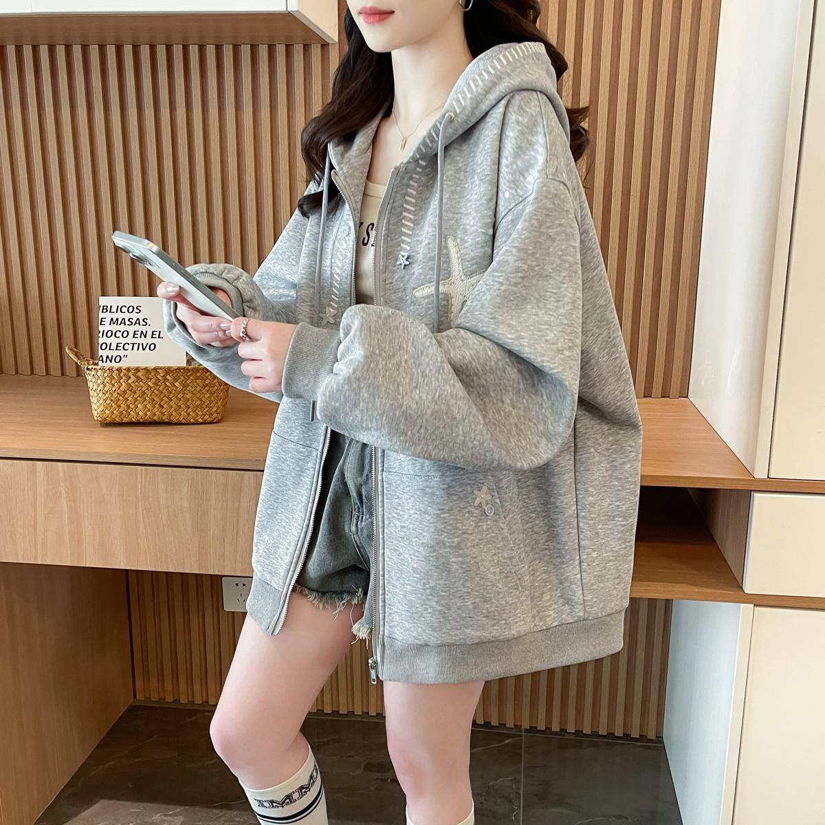 美式刺绣棒球服外套女春秋季少女卫衣2026新款初高中学生大童夹克