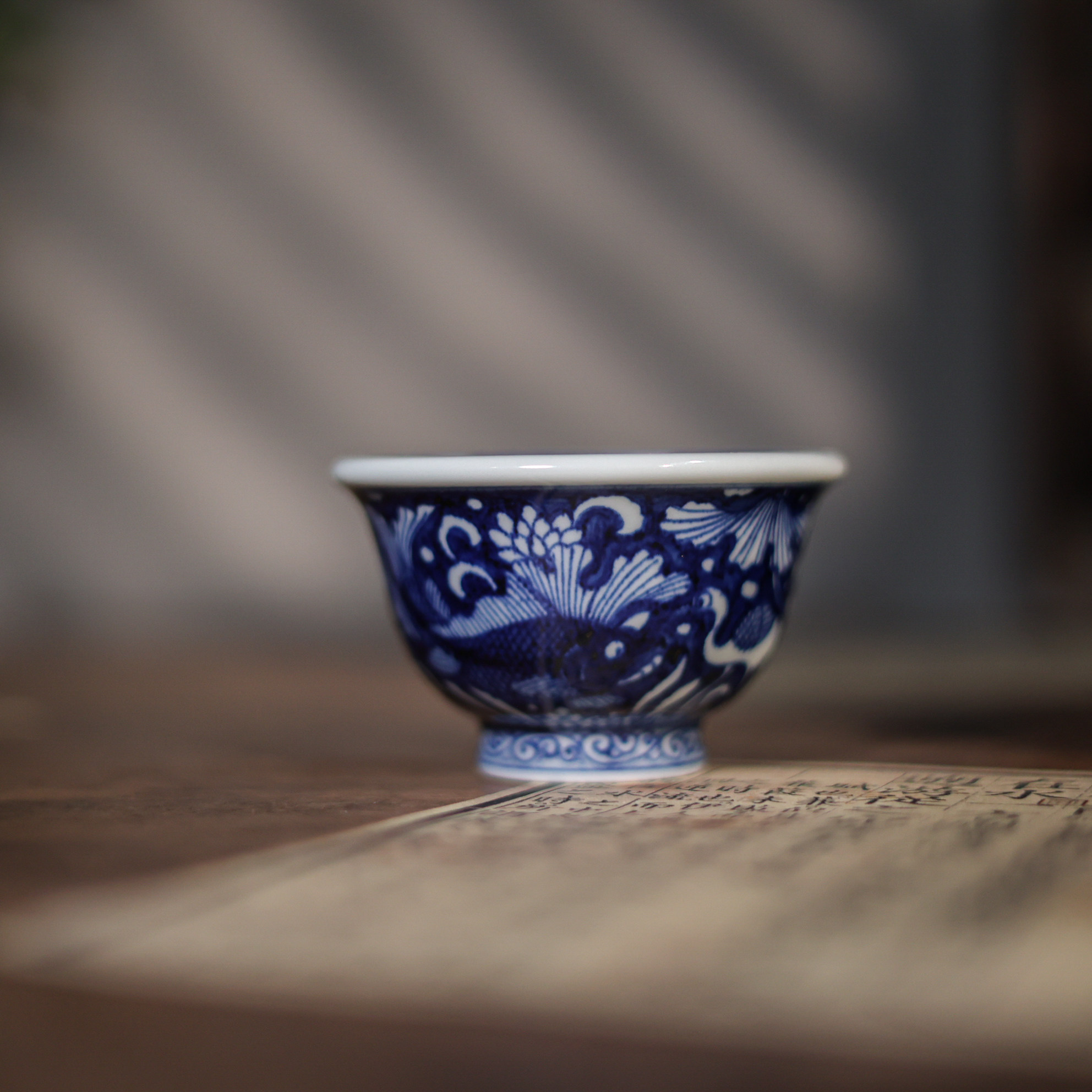逸古堂茶具茶杯一鹭莲鱼压手杯