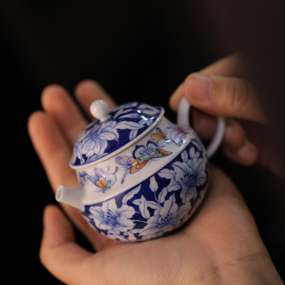 婵韵卓君茶具茶壶斗彩百合蛱蝶壶